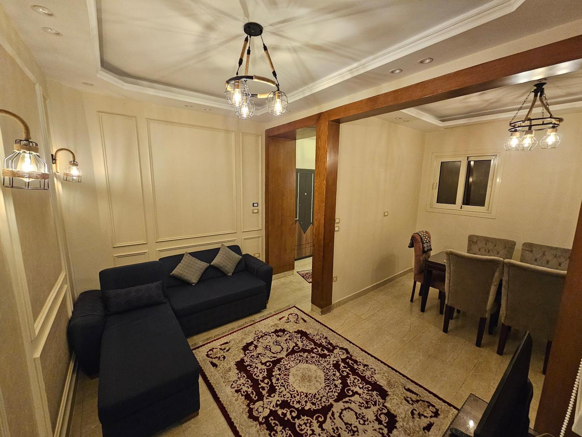 3rd Floor Luxury Apartment-families Only